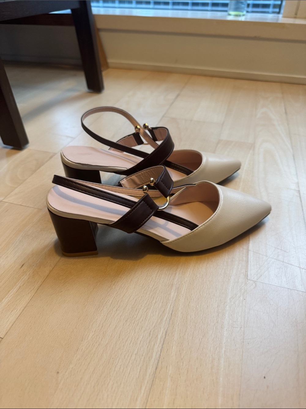 Two-Tone Pointed Slingback Pumps in Cream and Brown